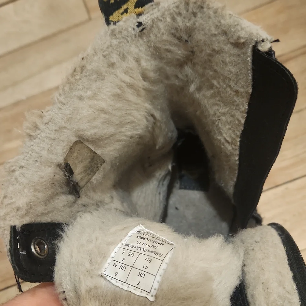 Dr. Martens Black Ankle Boots with Cream Lining - Picture 15 of 16